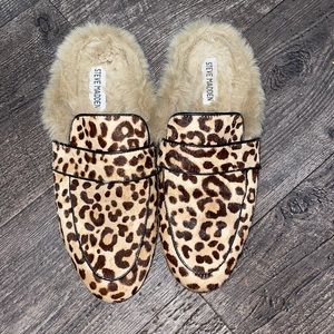 Steve Madden Faux Cow Hide Leopard Print Slip On Mule